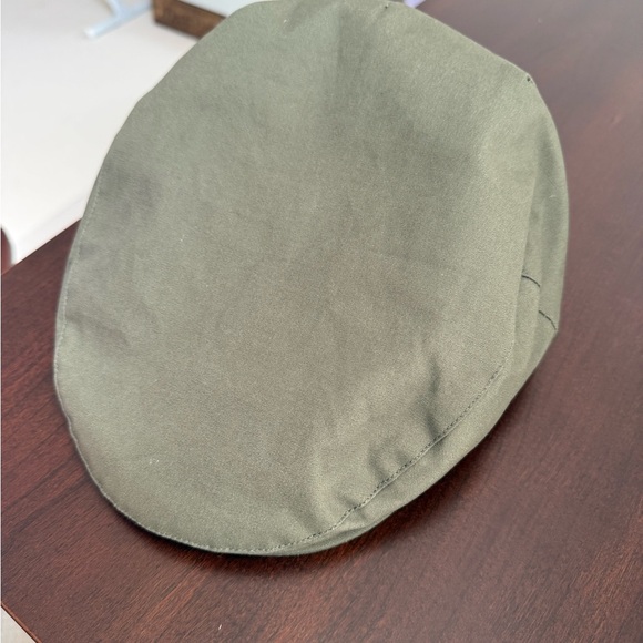 Jos. A. Bank Olive Flat Cap - Picture 1 of 6